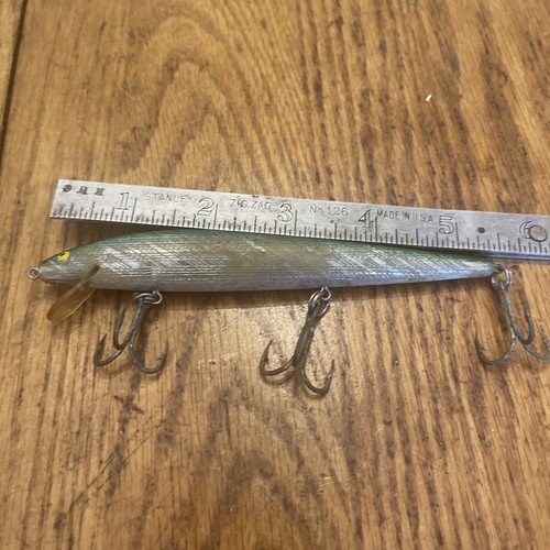 Point jude lure - point, vtg